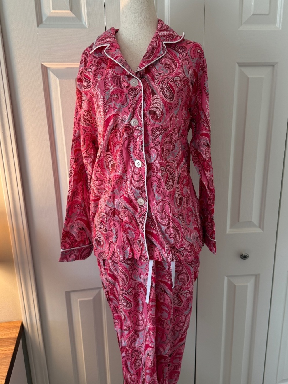 Cats Pajamas Medium Pink Paisley Cotton Set